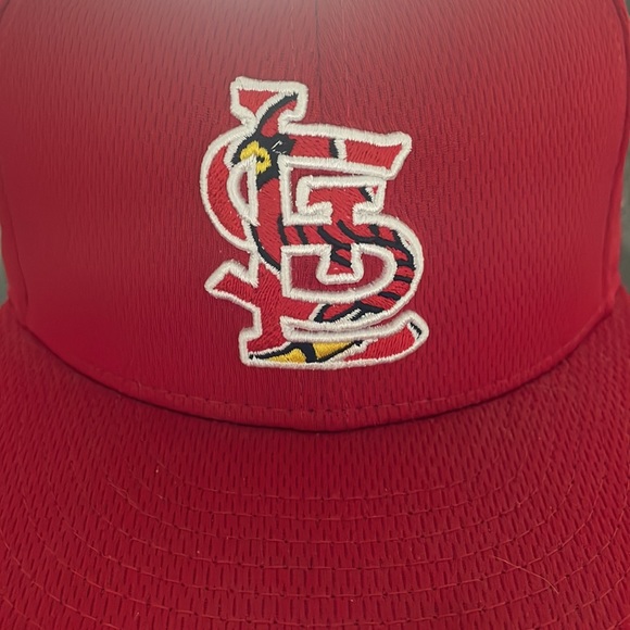 NWOT New Era Saint Louis Cardinals Fitted Baseball hat - Picture 2 of 4
